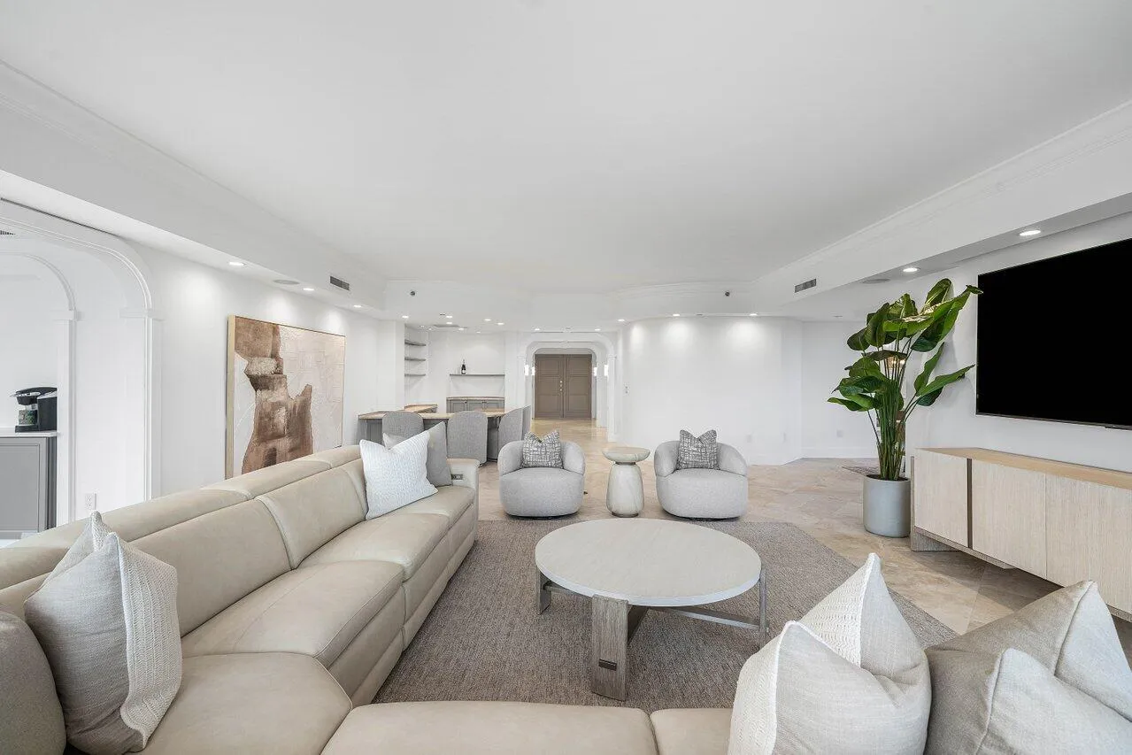 025-20320FairwayOaksDrive-331-BocaRaton-
