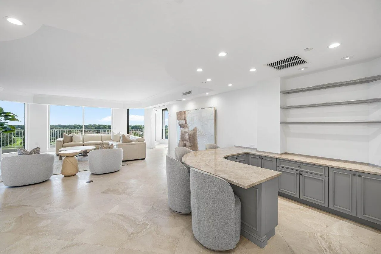 006-20320FairwayOaksDrive-331-BocaRaton-