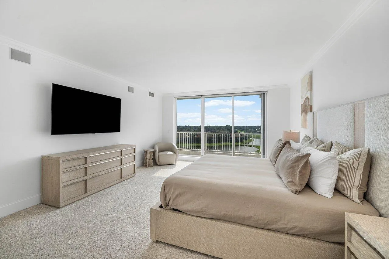 027-20320FairwayOaksDrive-331-BocaRaton-