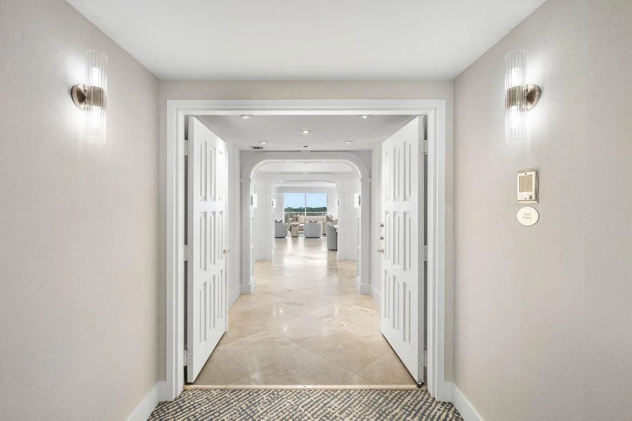 002-20320FairwayOaksDrive-331-BocaRaton-