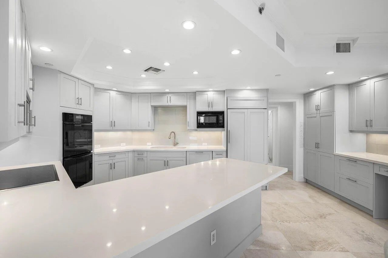 015-20320FairwayOaksDrive-331-BocaRaton-