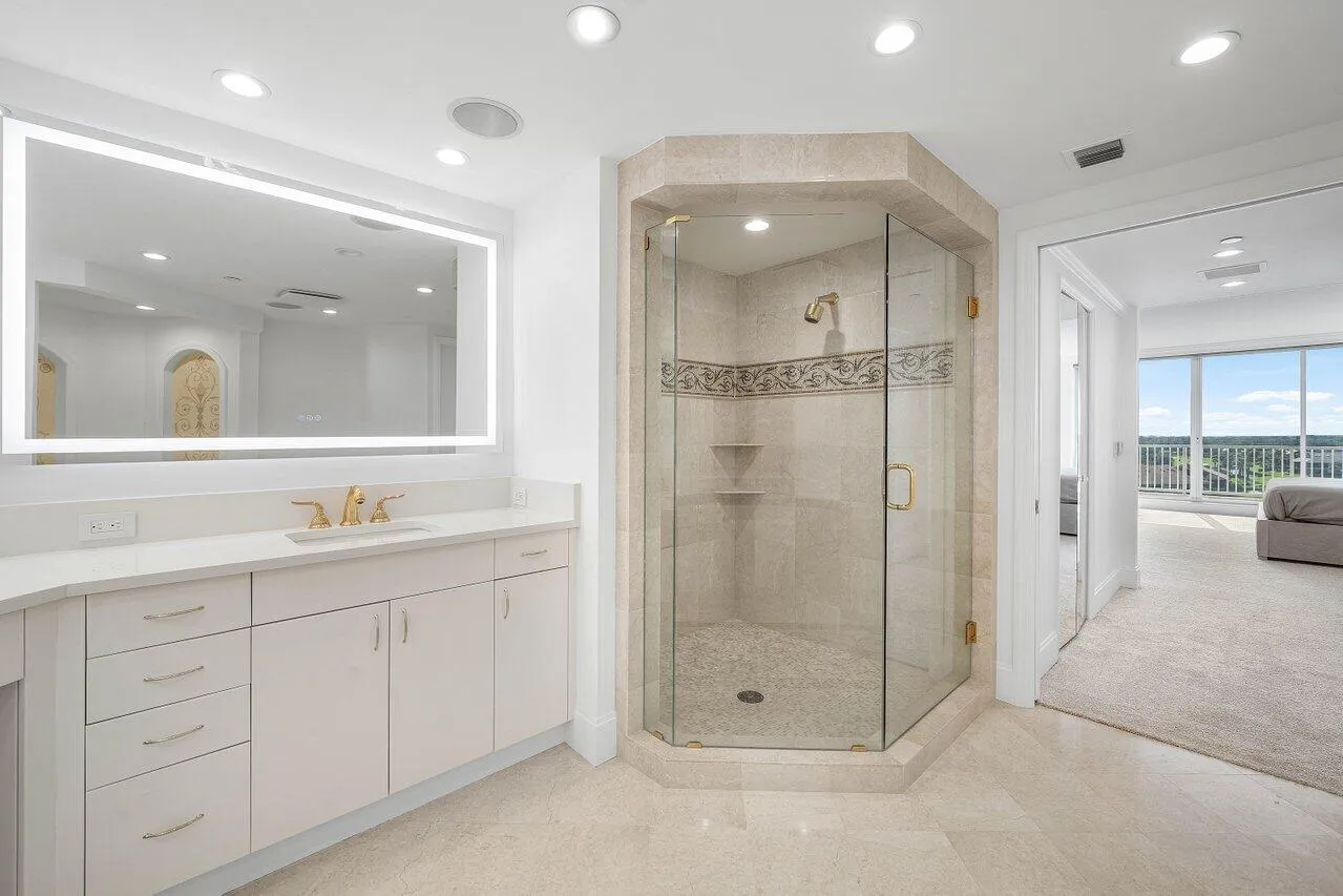 034-20320FairwayOaksDrive-331-BocaRaton-