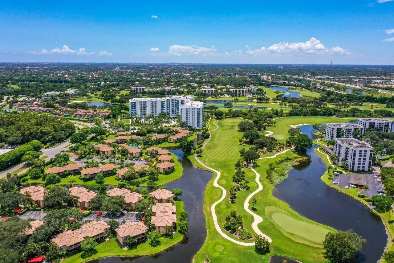 076-20320FairwayOaksDrive-331-BocaRaton-