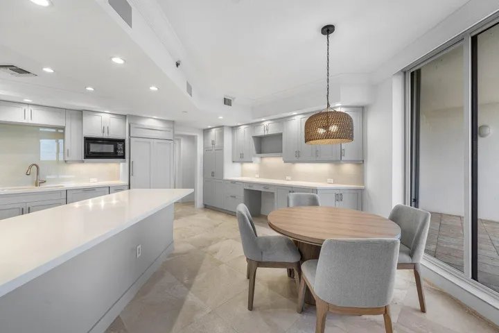 016-20320FairwayOaksDrive-331-BocaRaton-