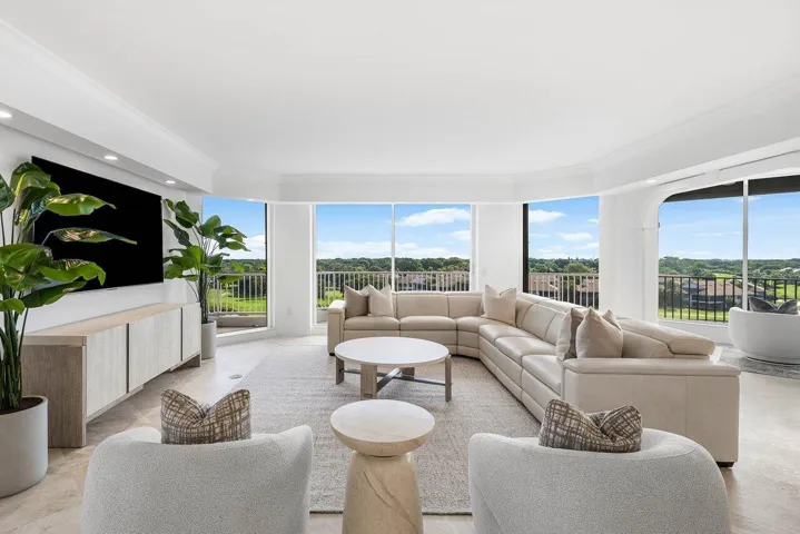 022-20320FairwayOaksDrive-331-BocaRaton-