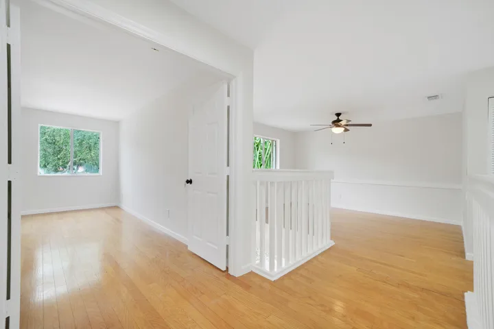MASTER BEDROOM ENTRANCE