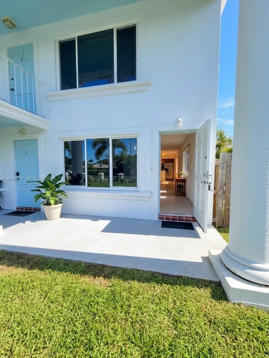 Front Entrance View