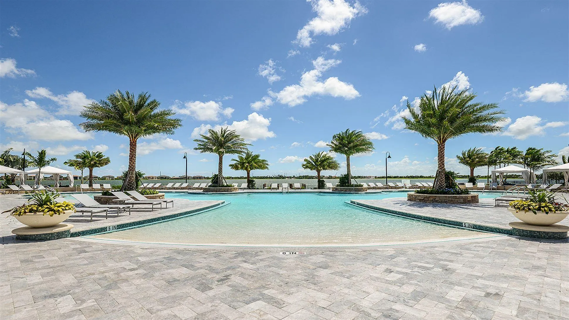 #11 Clubhouse Pool