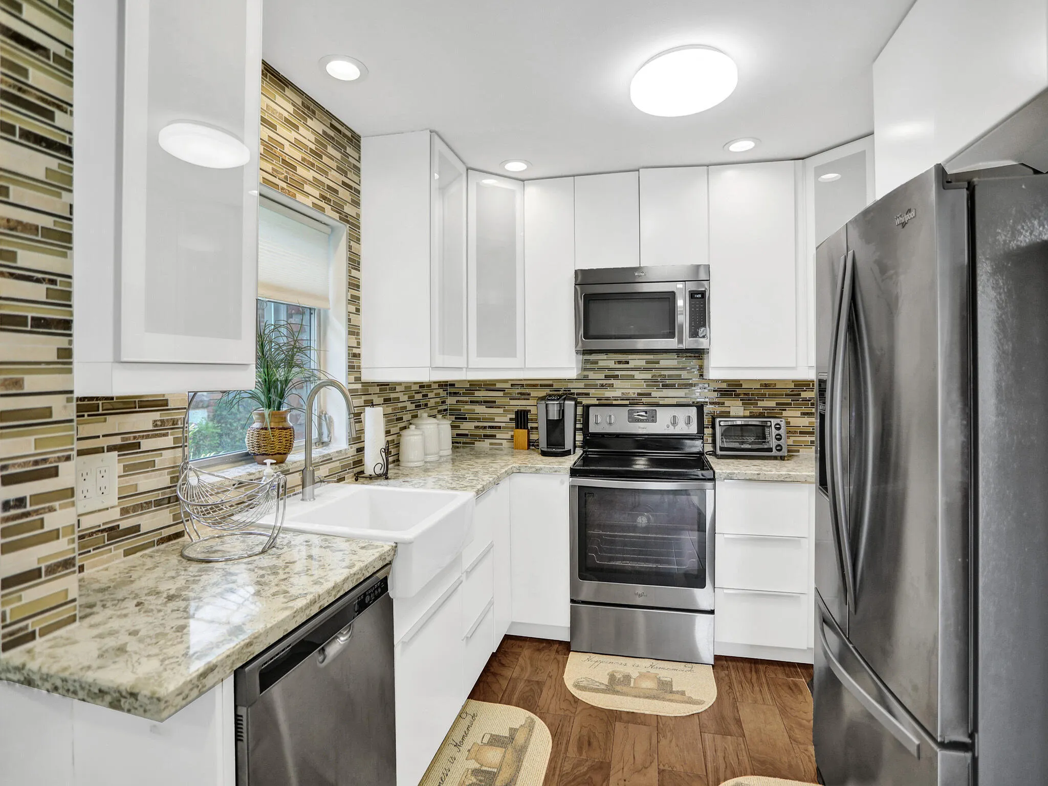 Fully Renovated Kitchen