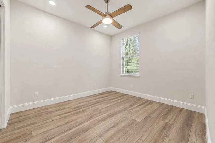 74-web-or-mls-Bedroom 5