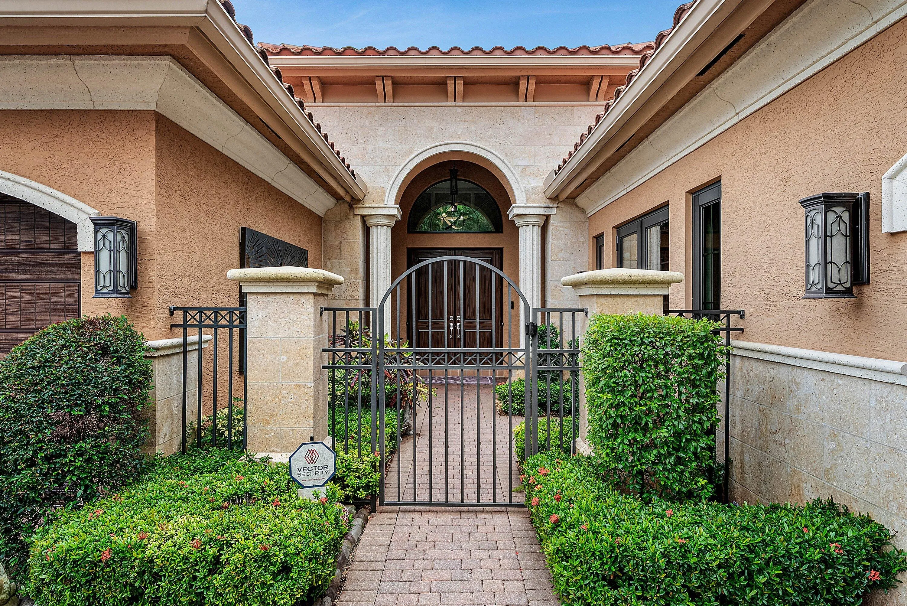 ENTER THROUGH A COURTYARD