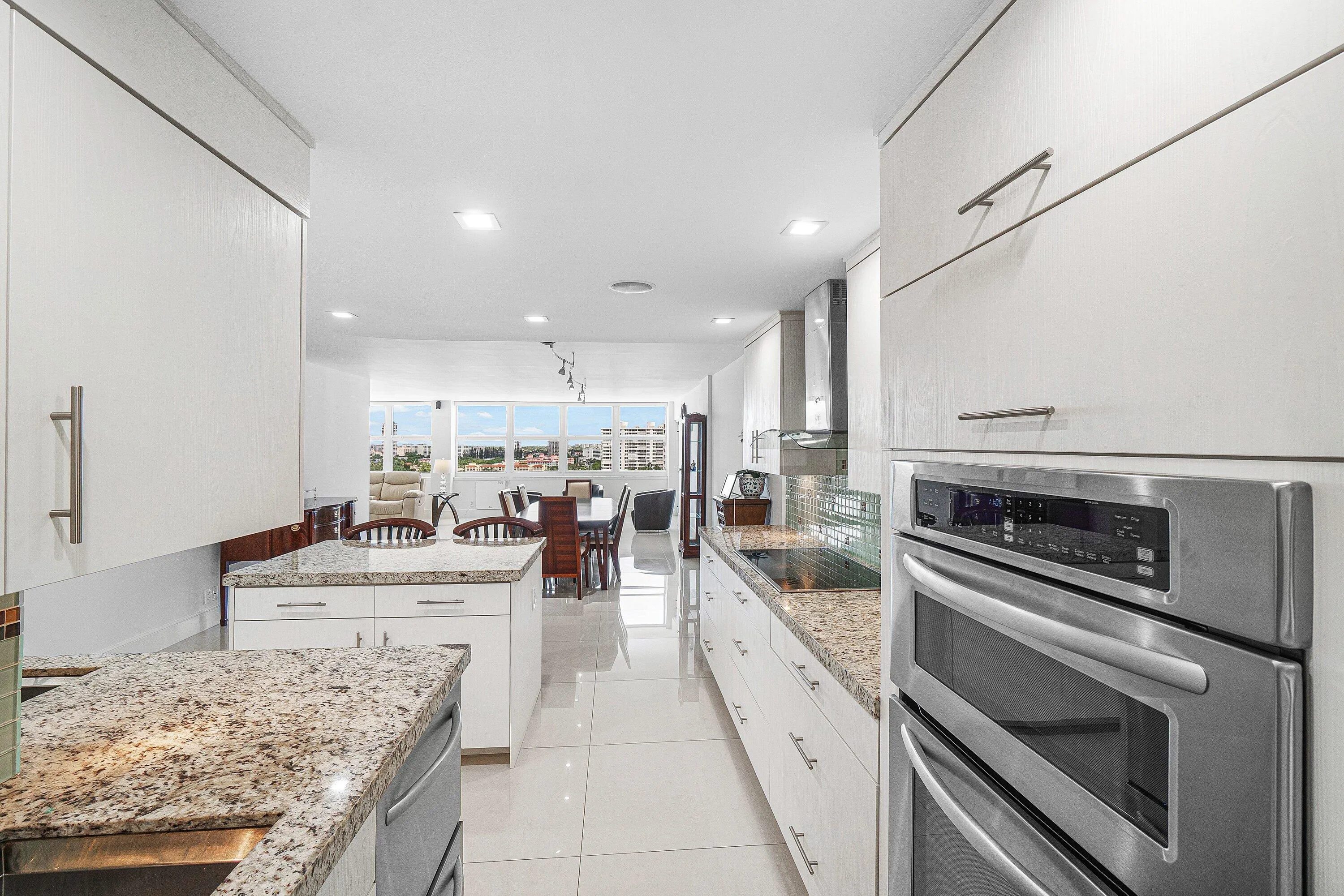 009-2000SouthOceanBoulevard-14F-BocaRato