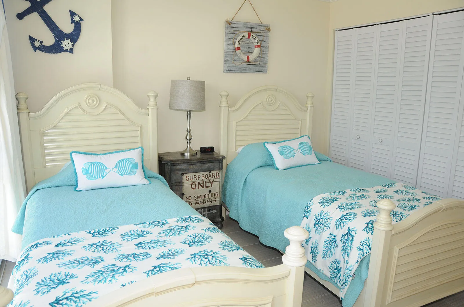 2nd bedroom