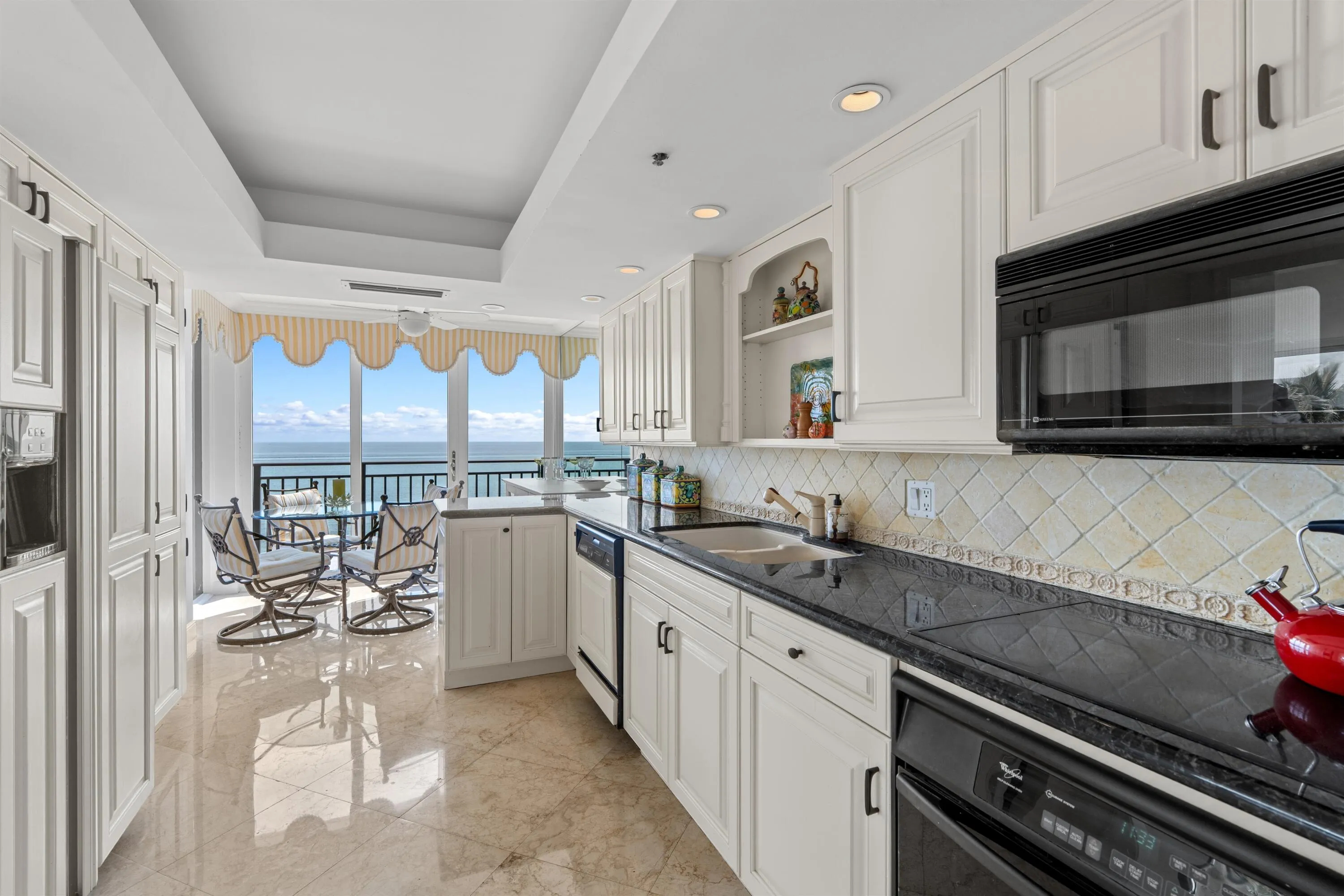 OCEANVIEW KITCHEN