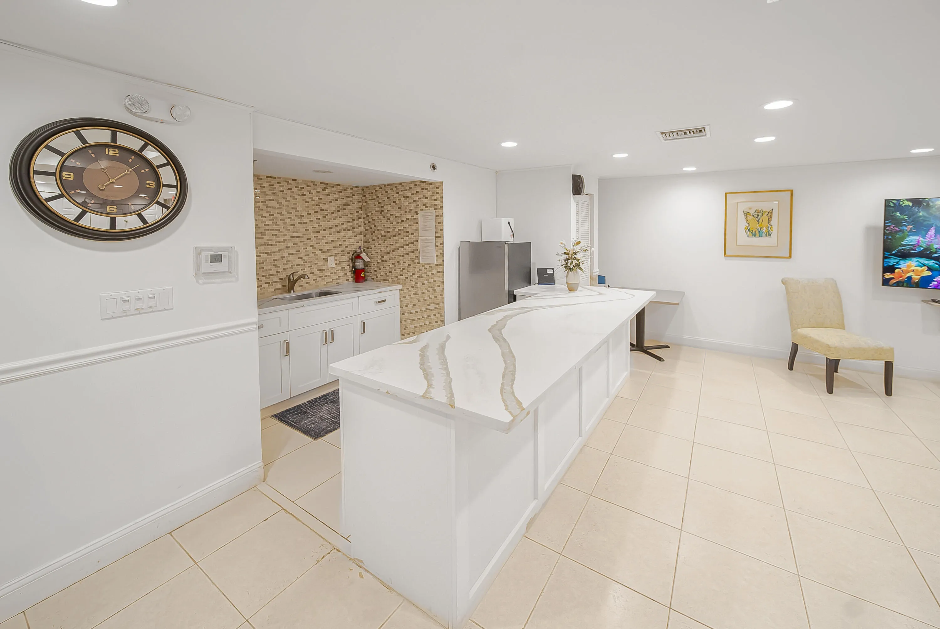 Club Room Kitchen