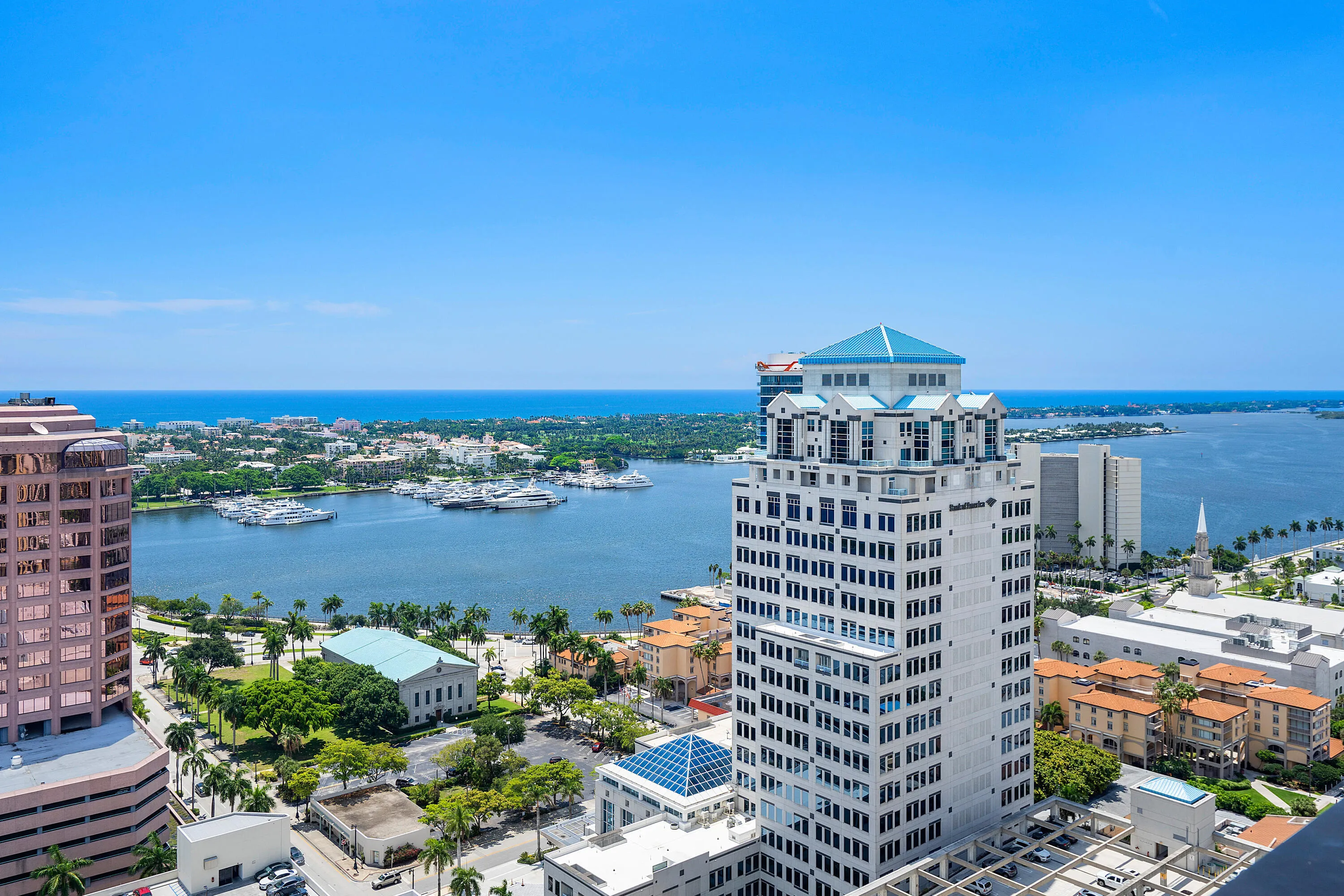 Incredible Views from Iconic Rooftop