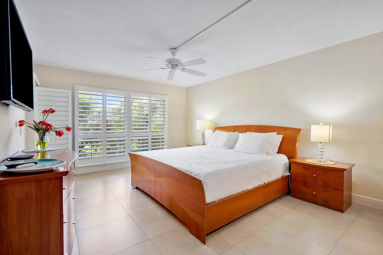 Main bedroom