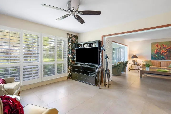 Den or third bedroom