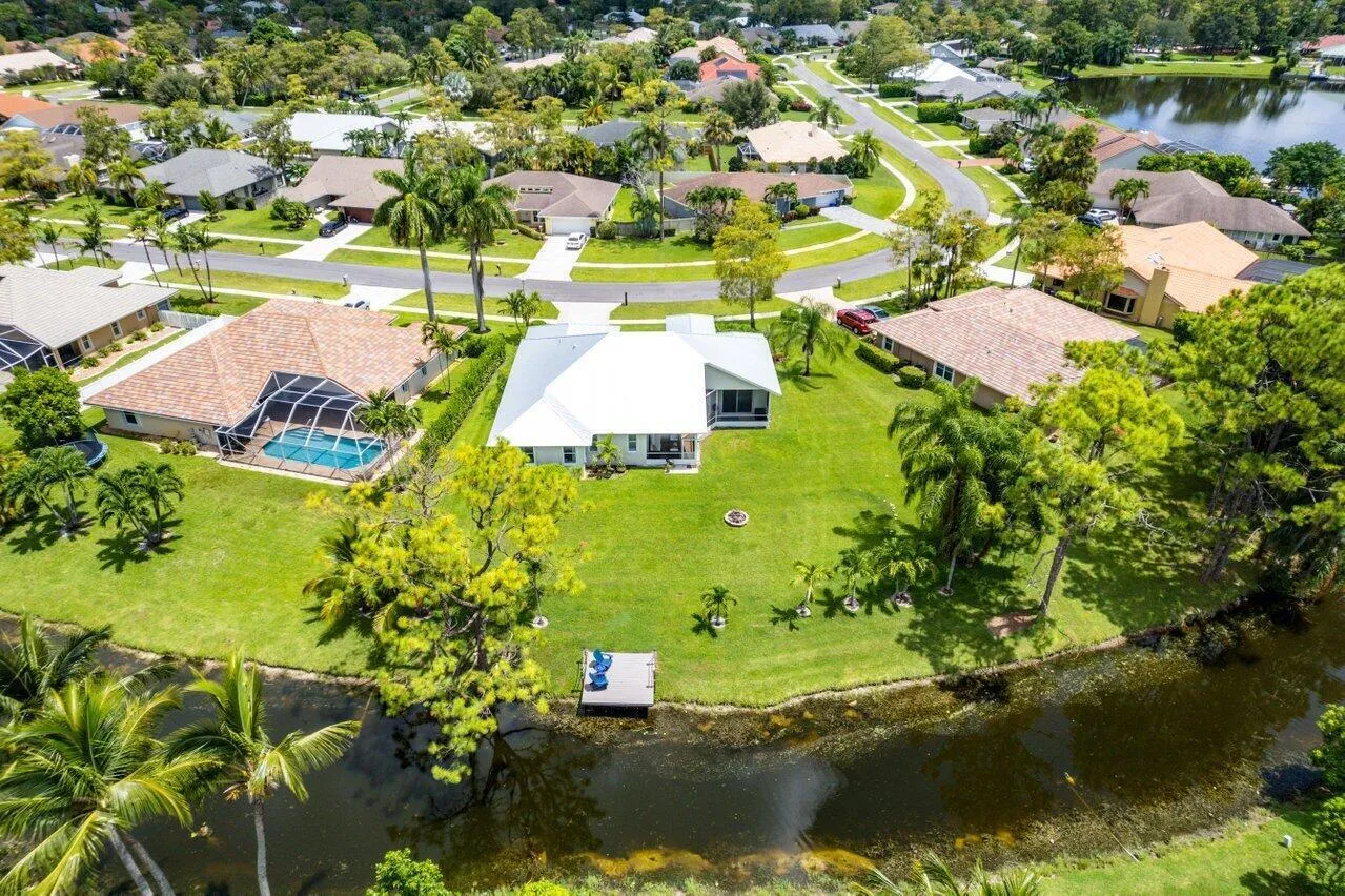 047-13514NorthumberlandCircle-Wellington