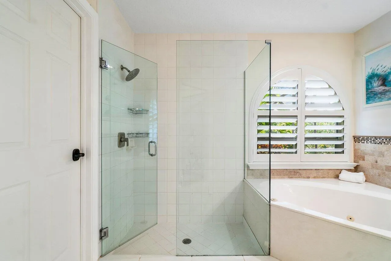 023-13514NorthumberlandCircle-Wellington