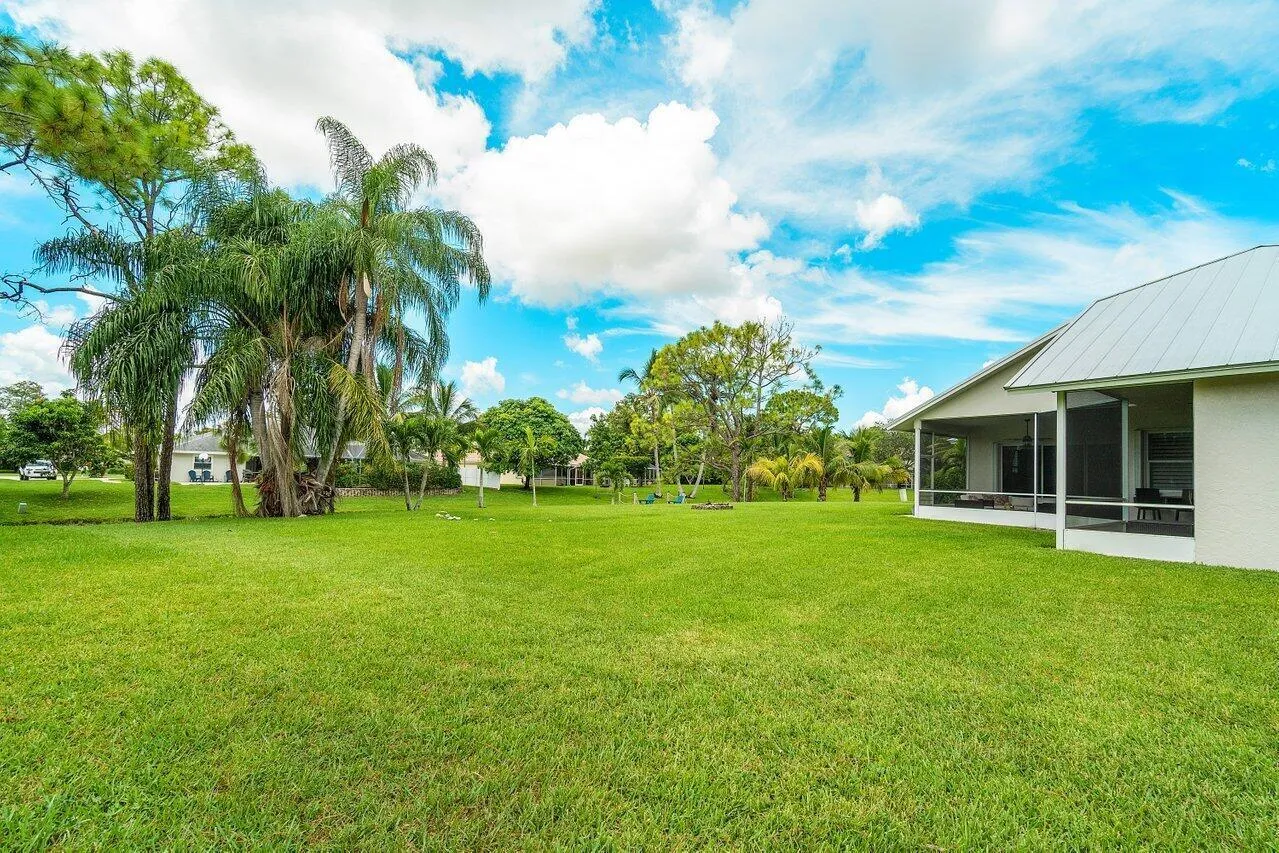 034-13514NorthumberlandCircle-Wellington