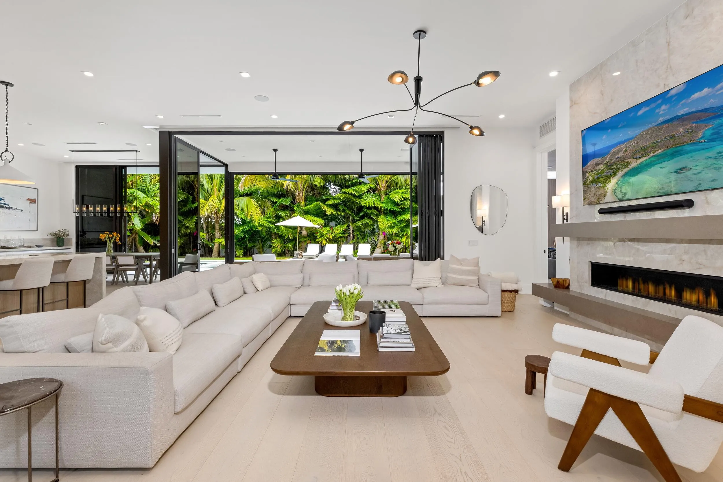 Living Area 1