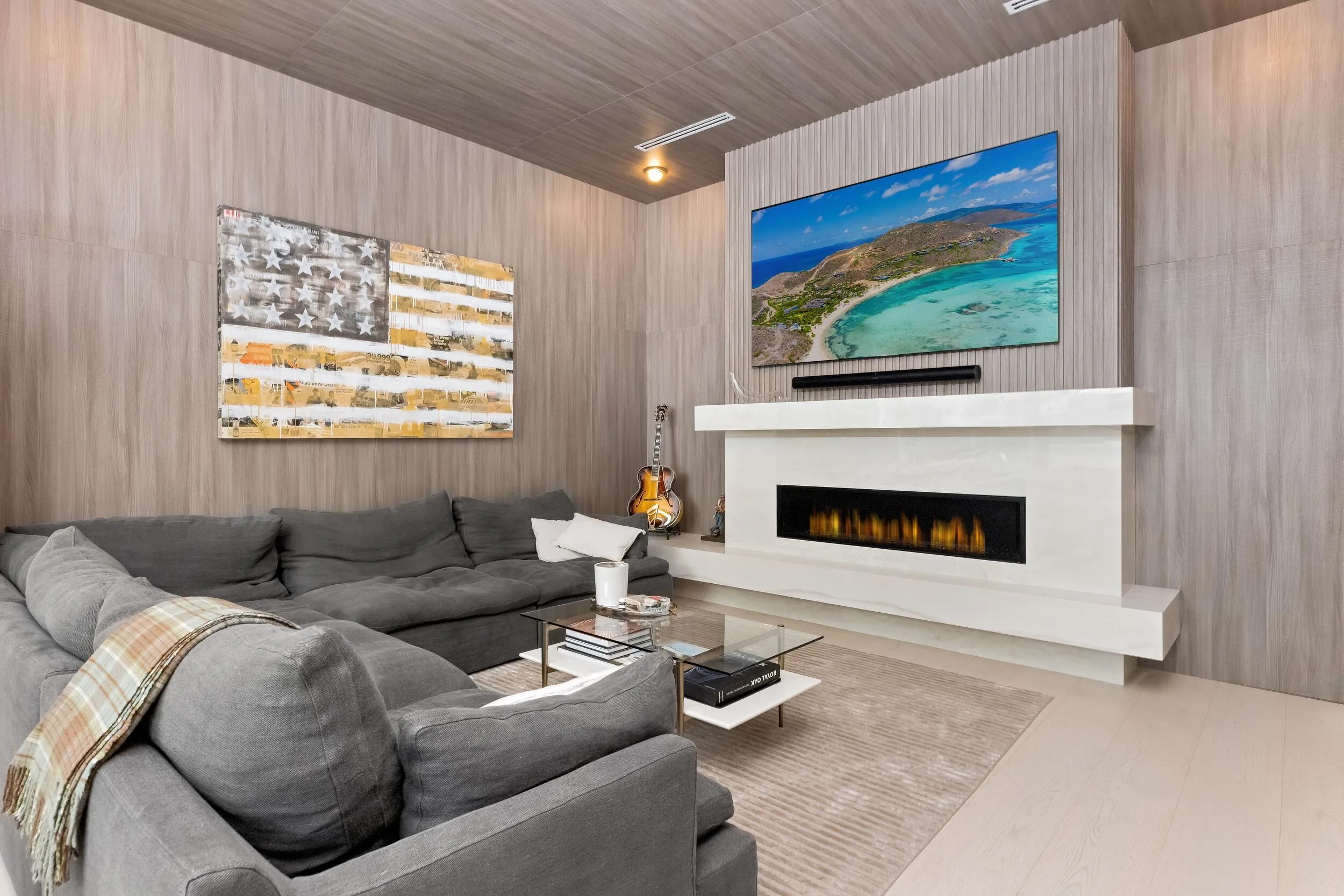 Lounge 4