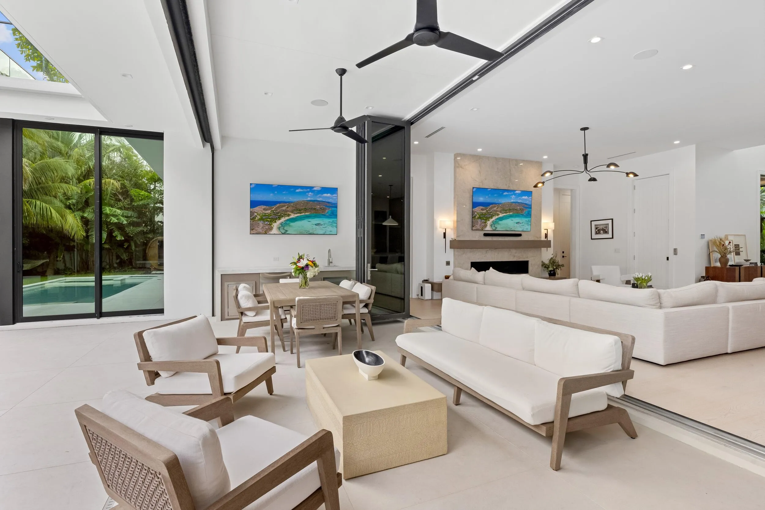 Patio 2jpg