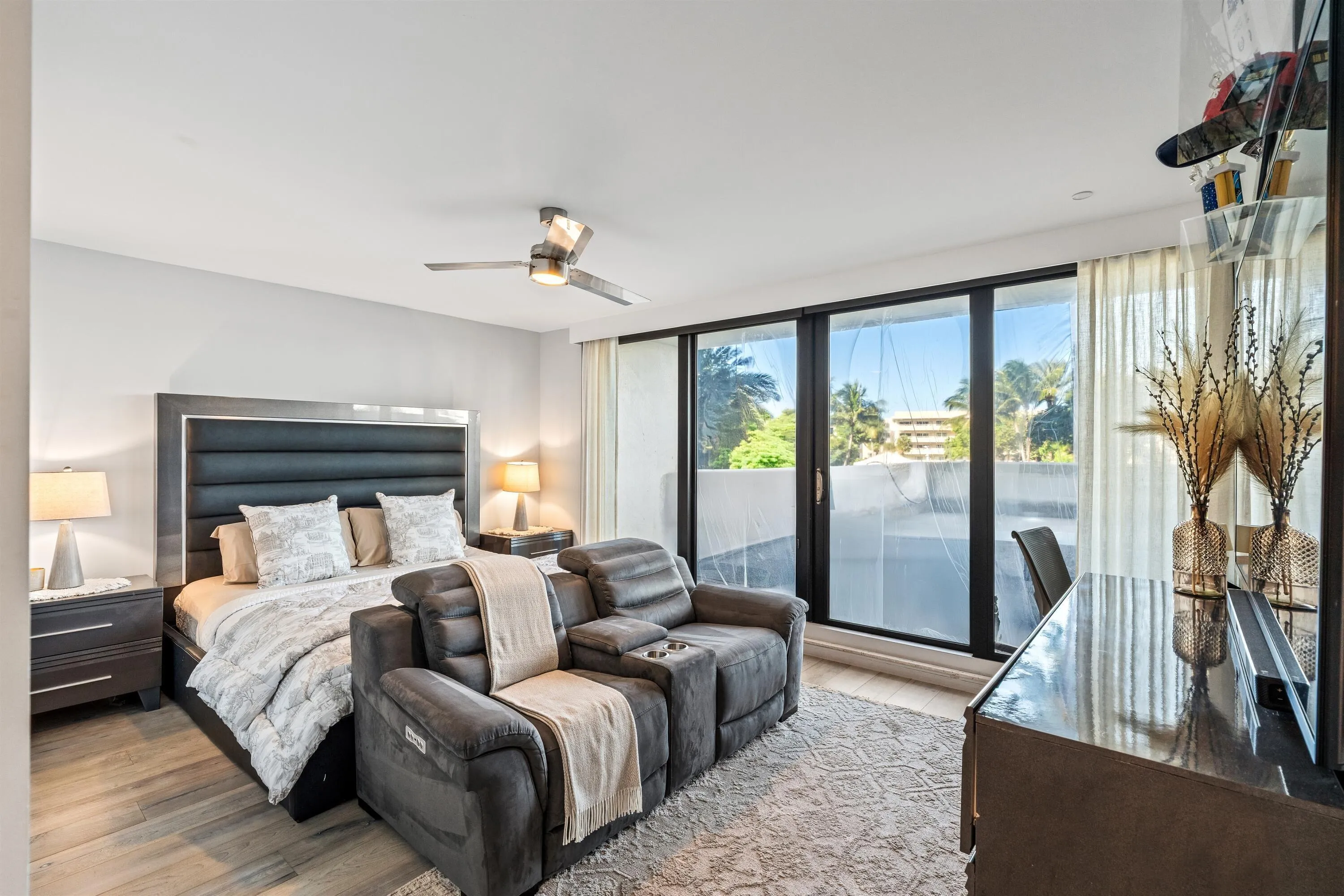 GUEST SUITE