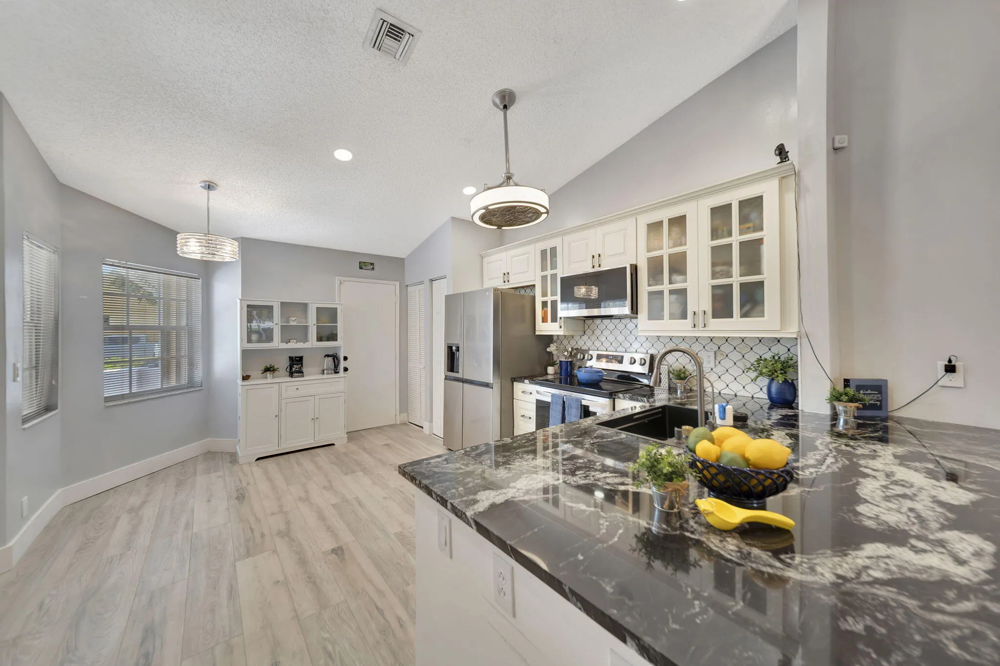 Workstation sink, granite countertops