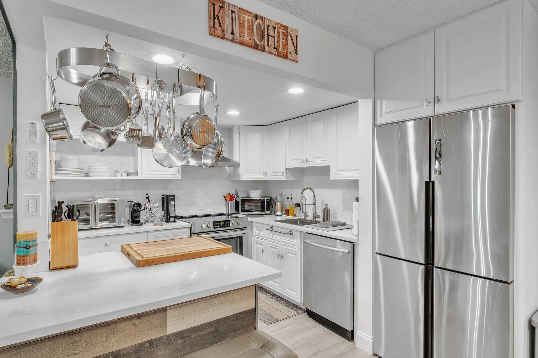 6 Kitchen (1)