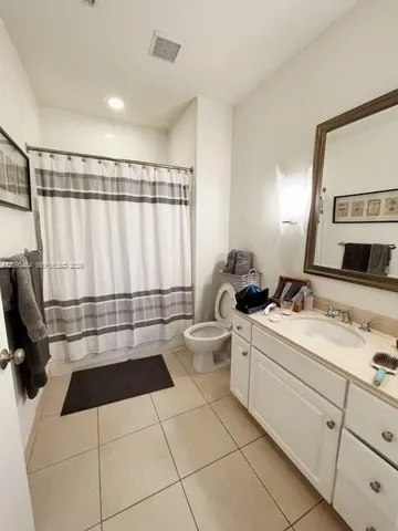 2nd bathroom