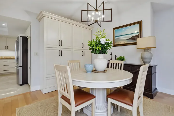 staged dining