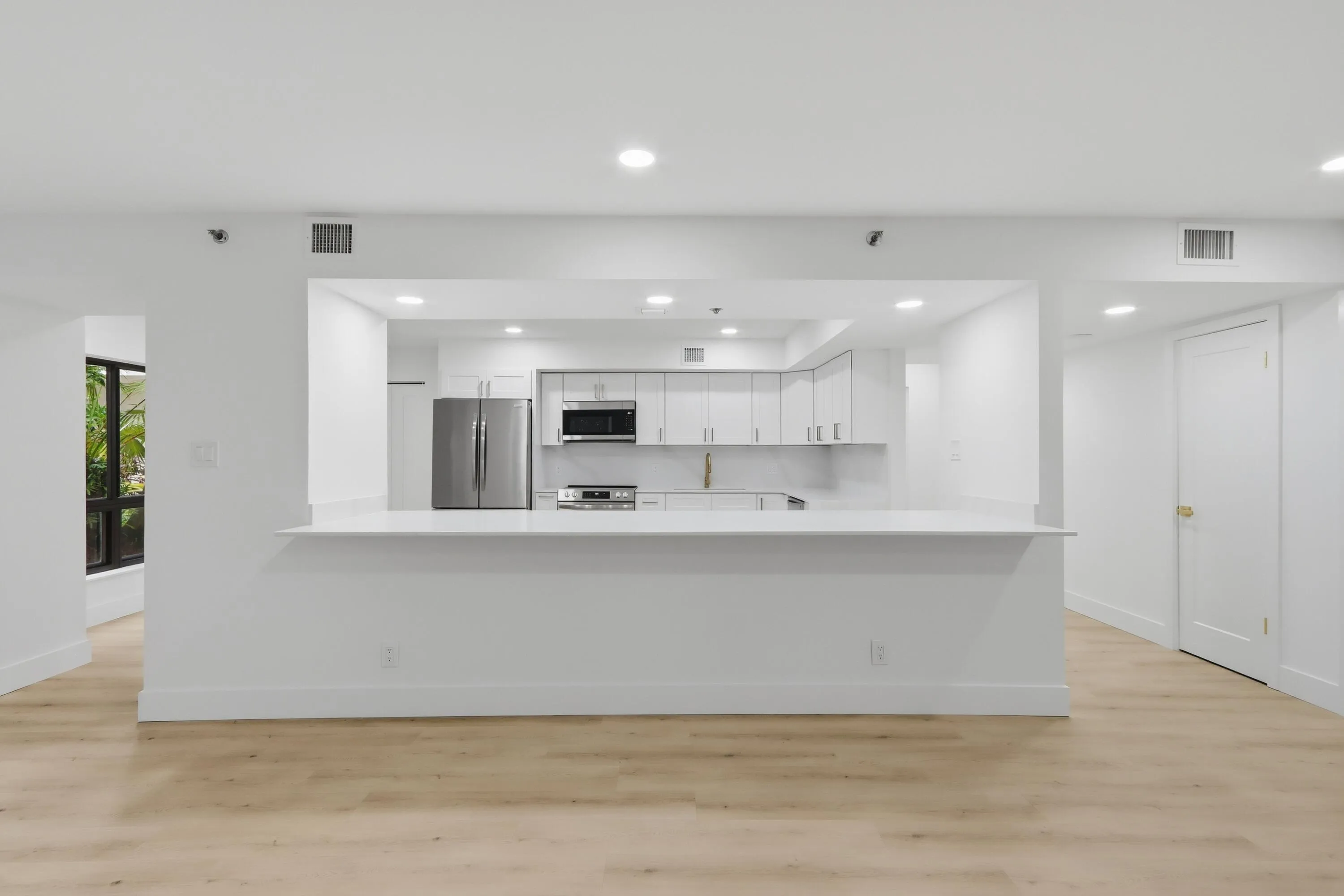 Open Kitchen