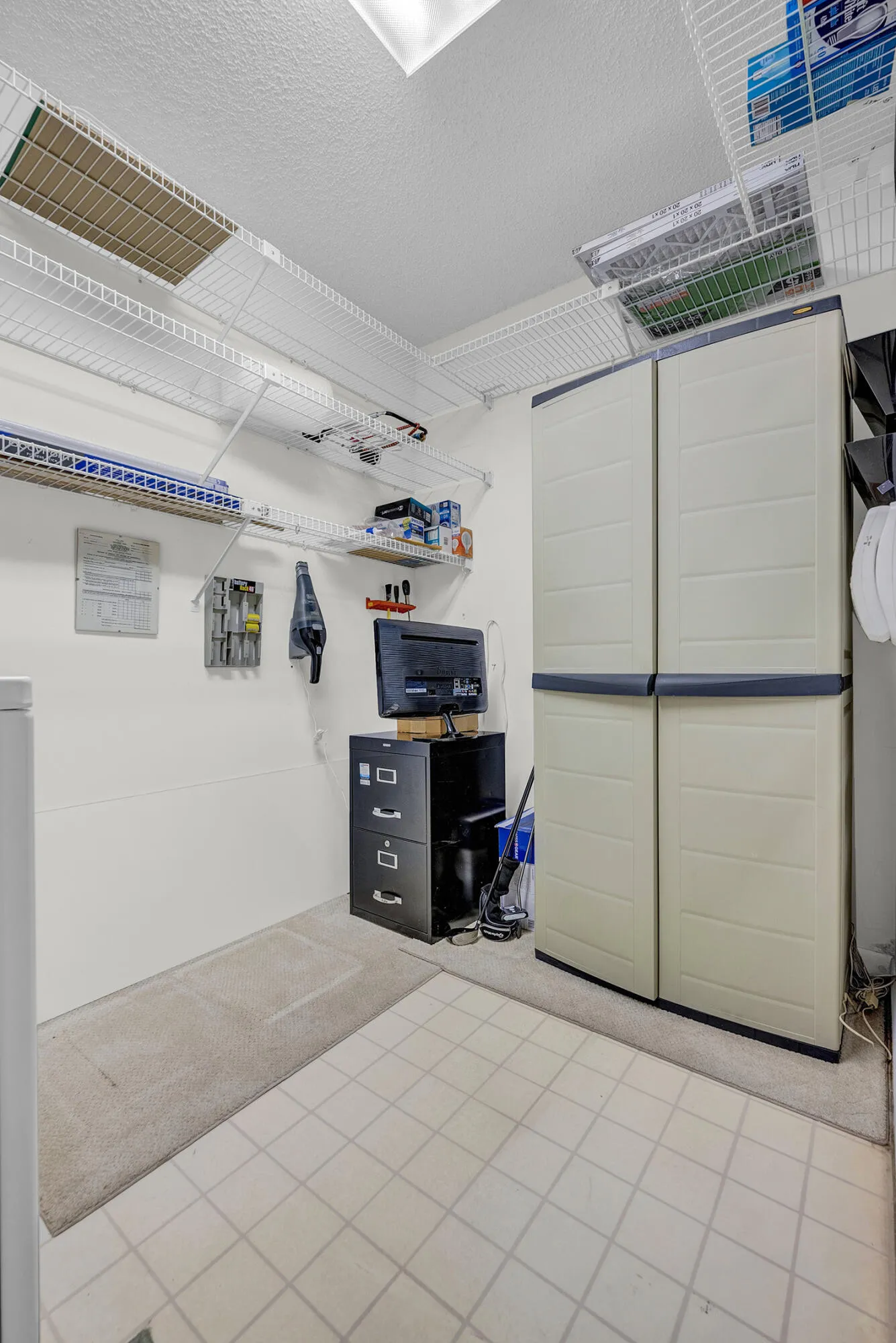 Laundry/Storage