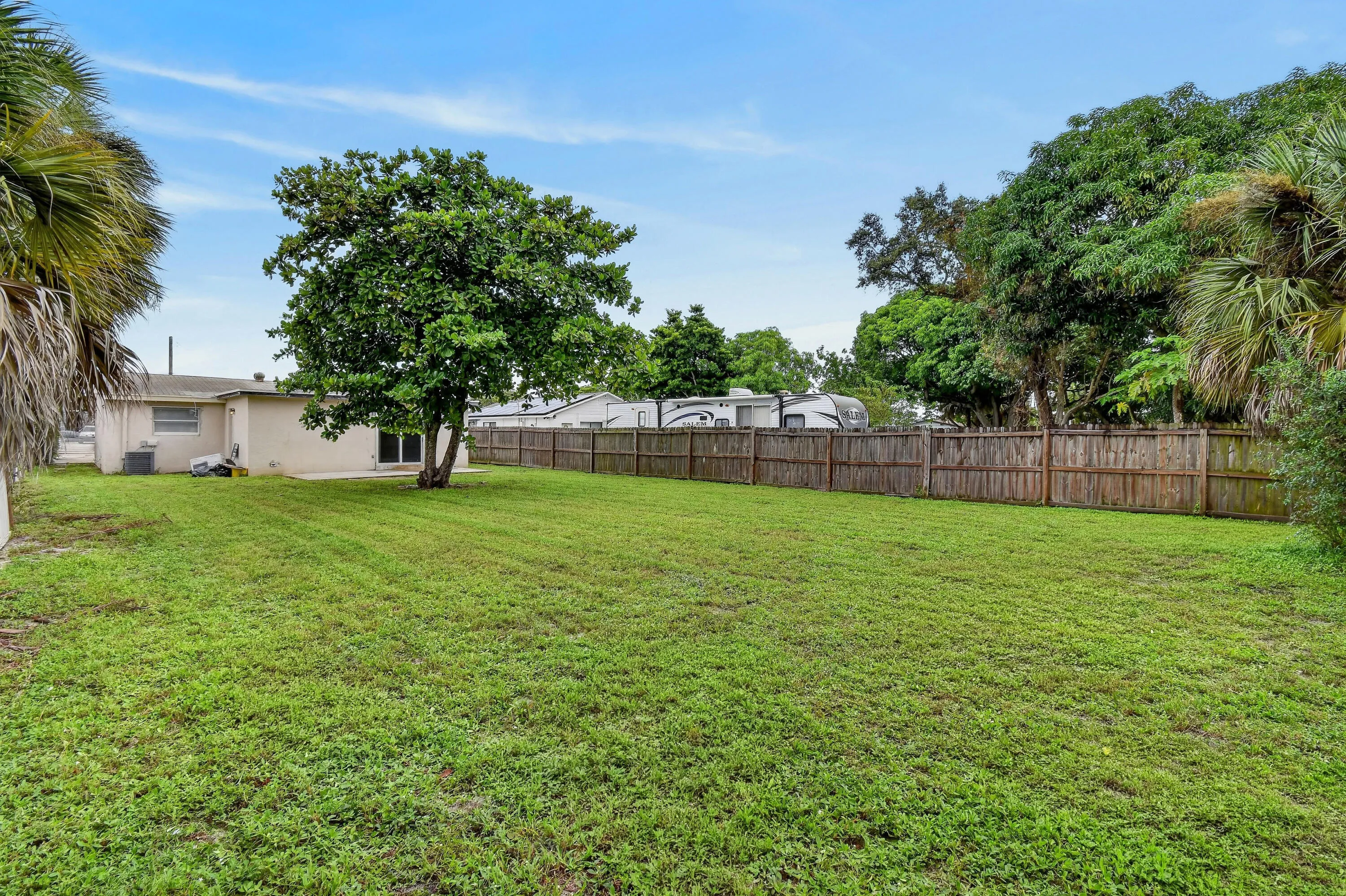 1037W28thSt(36)