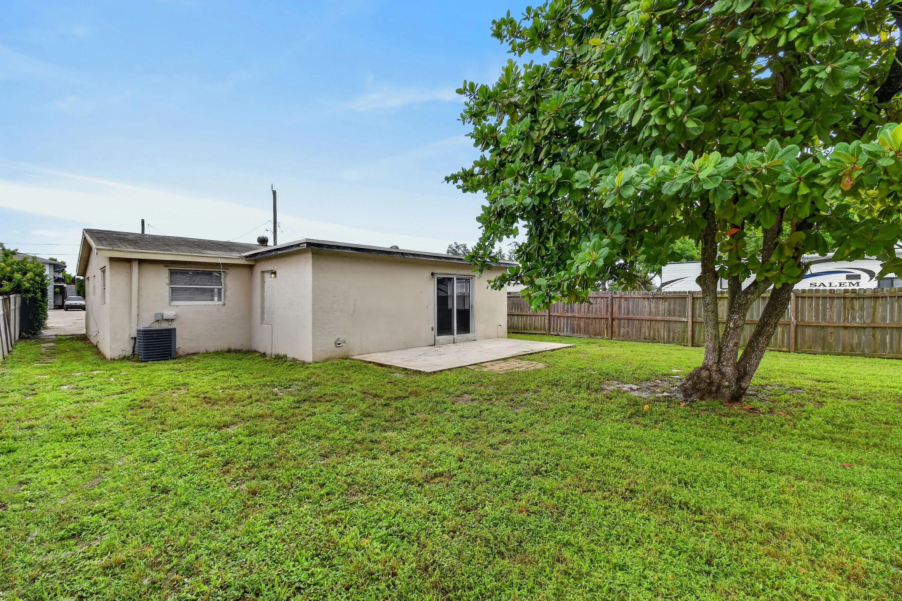 1037W28thSt(34)