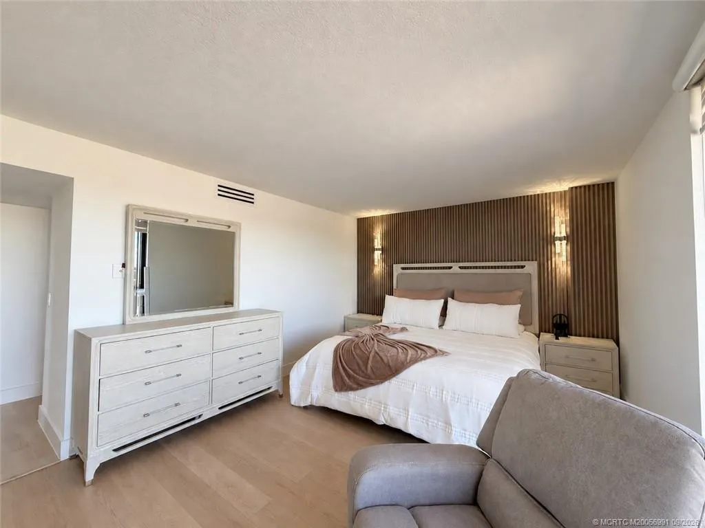 Property photo 50