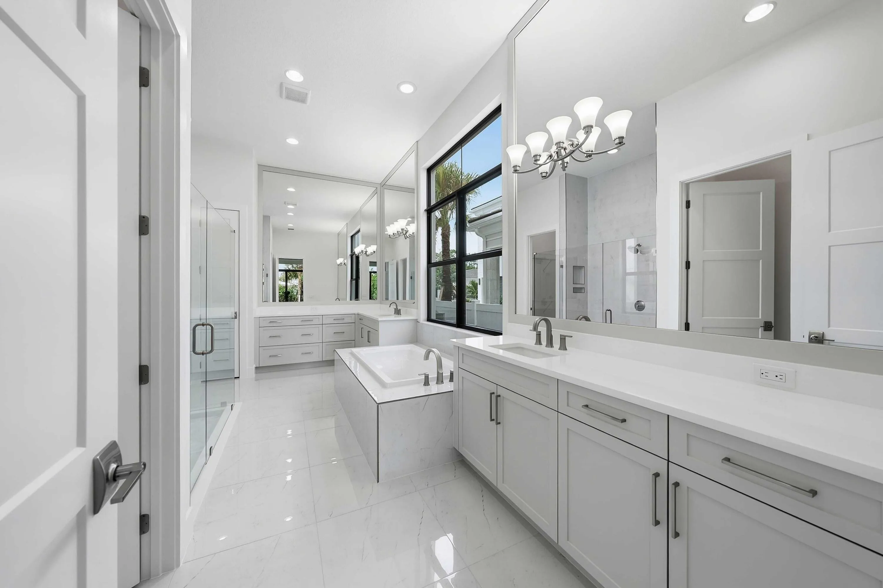 Owner's Bath