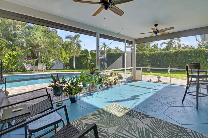 Screened Porch