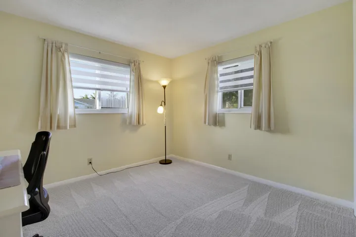 2nd Bedroom/ Office
