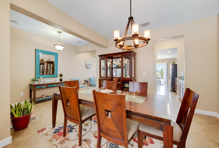 Dining Room 4