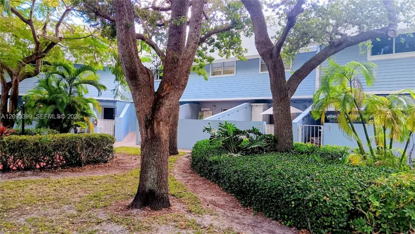 Community yard