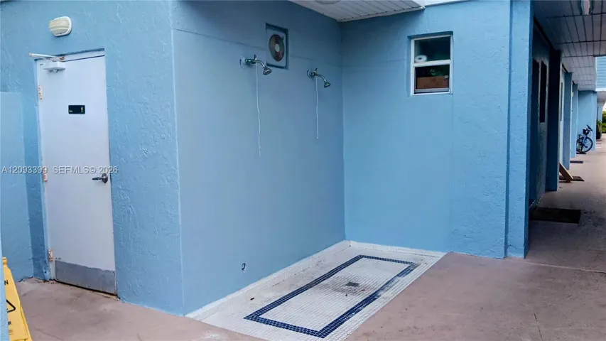 Pool Sower and bathroom