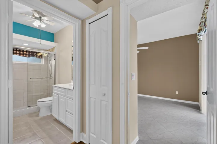 2801SEEagleDr(46)