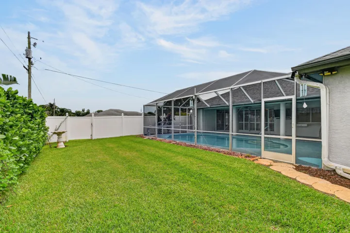 2801SEEagleDr(61)