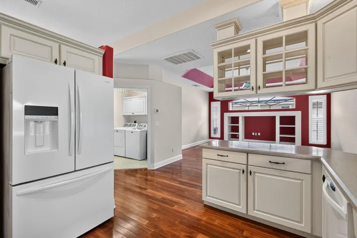 2801SEEagleDr(29)