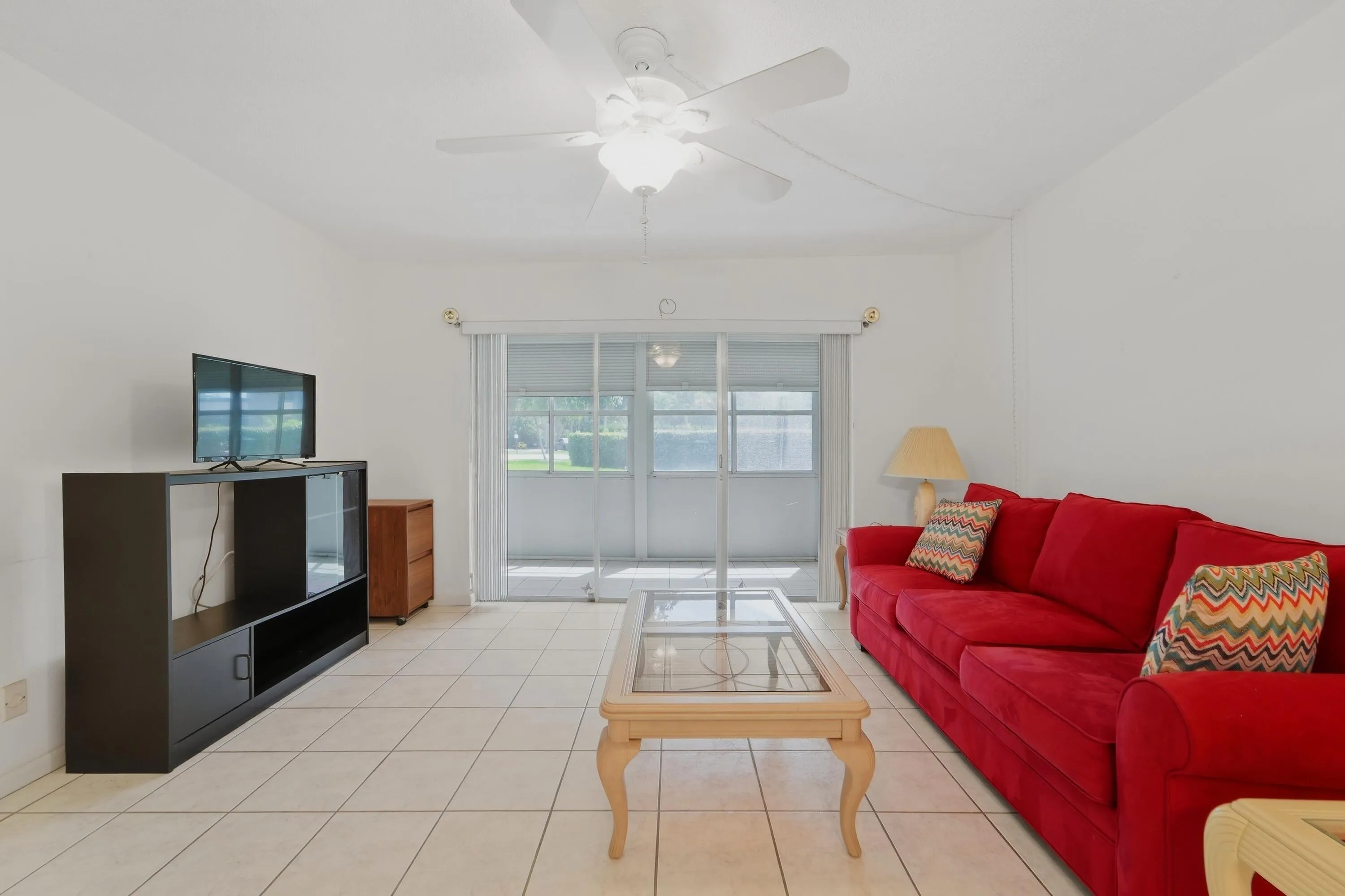 705_Lori_Drive_112_Palm_Springs_FL_002