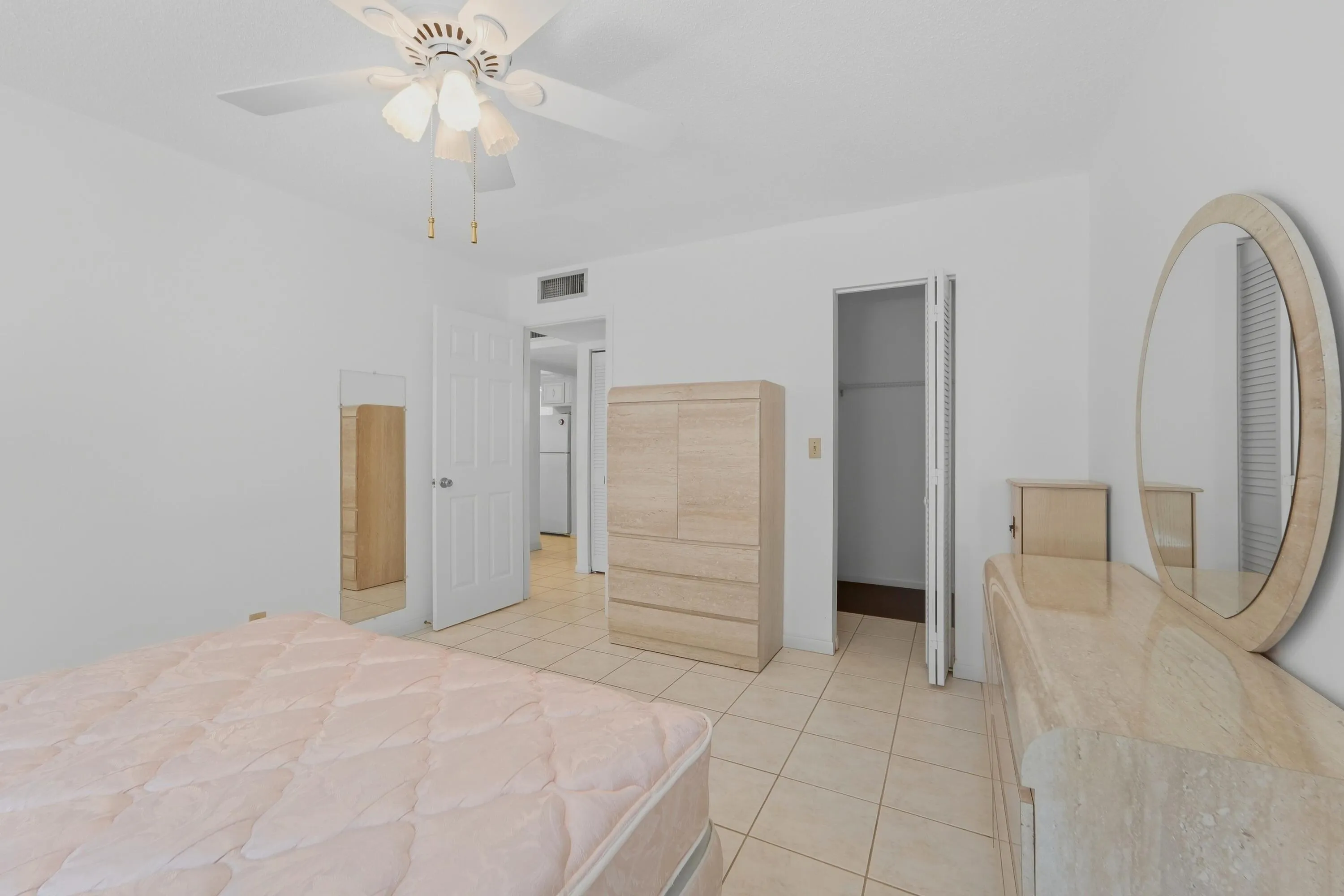 705_Lori_Drive_112_Palm_Springs_FL_012