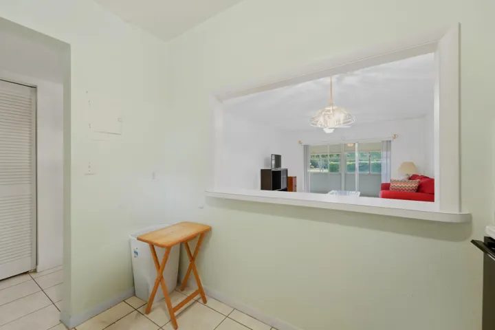 705_Lori_Drive_112_Palm_Springs_FL_018